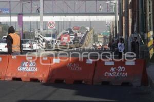 TRÁFICO EN PERIFÉRICO . CAOS VIAL