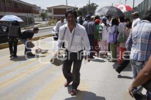 MANIFESTACIÓN POR CAMBIO DE RUTA AZTECA