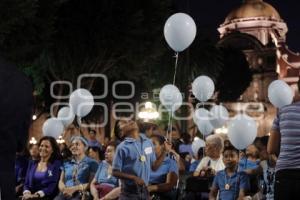 ENCENDIDO AYUNTAMIENTO. DÍA DEL AUTISMO