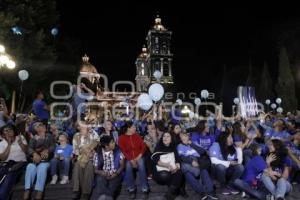 ENCENDIDO AYUNTAMIENTO. DÍA DEL AUTISMO