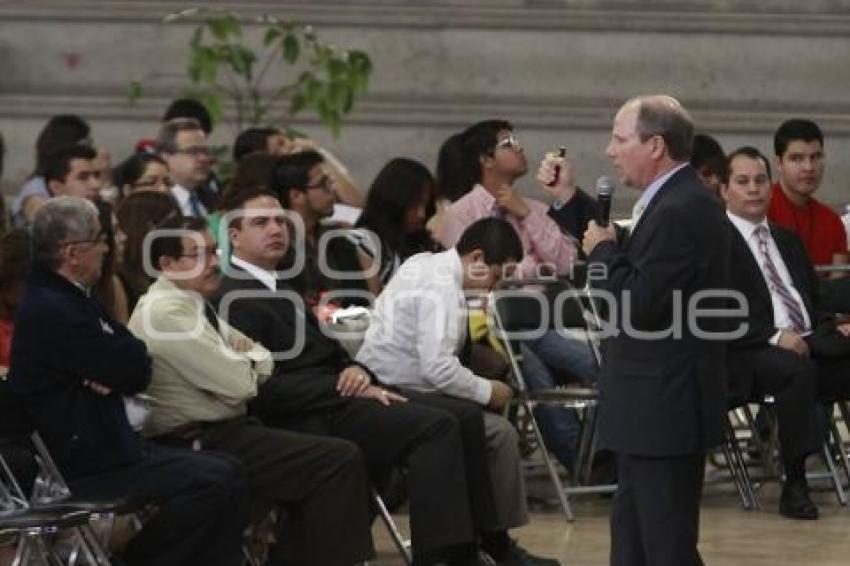 TERCER CONGRESO NEGOCIOS UIA. THOMAS KARIG