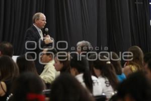 TERCER CONGRESO NEGOCIOS UIA. THOMAS KARIG