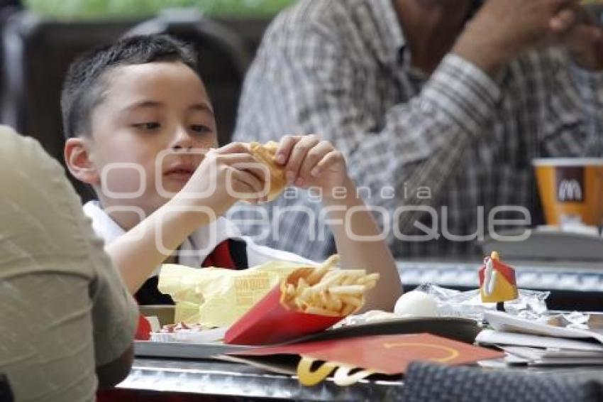 MALA ALIMENTACIÓN. SALUD