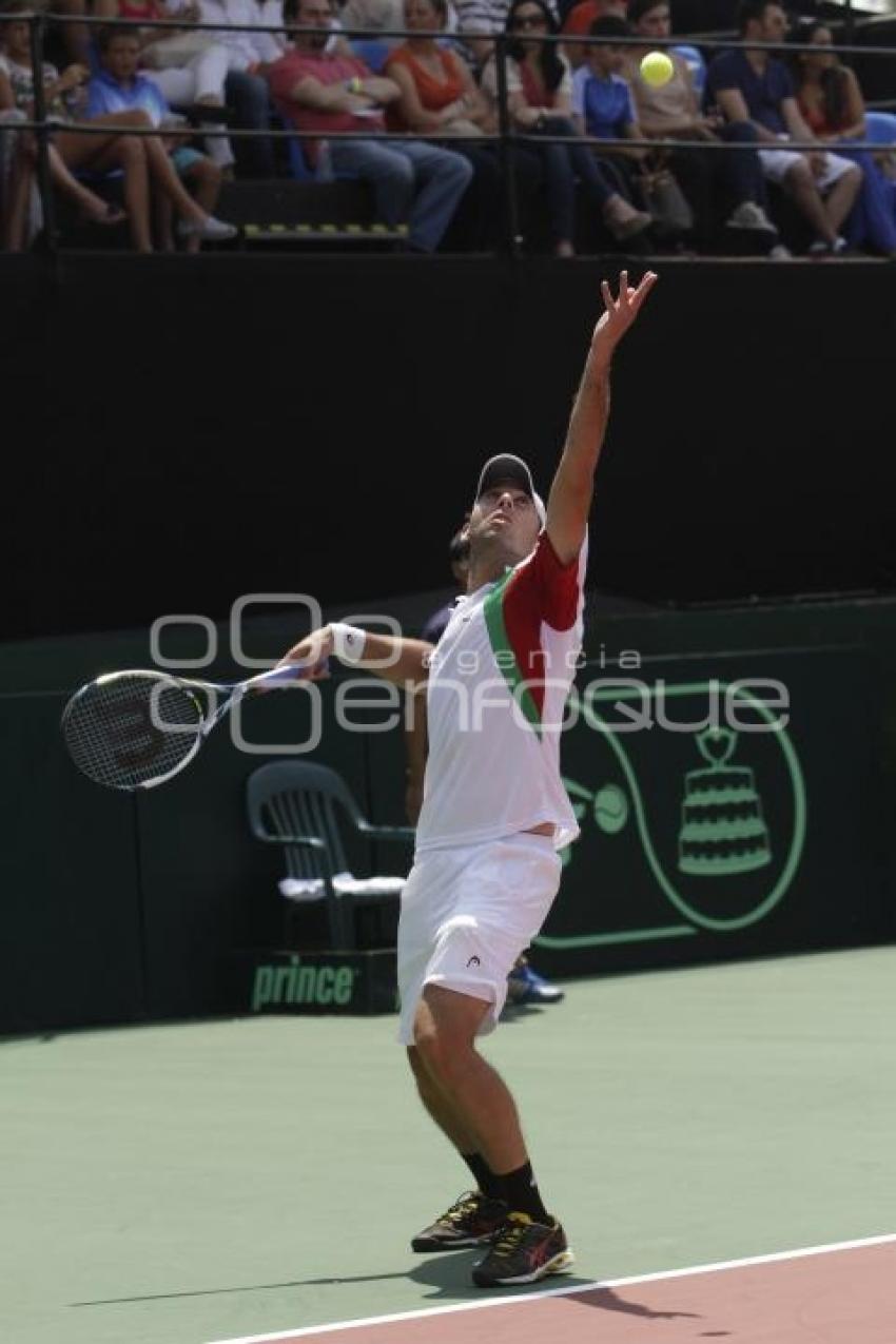 COPA DAVIS . DOBLES
