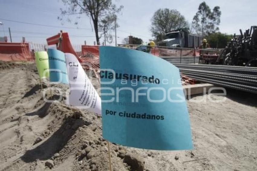 CLAUSURAN SIMBÓLICAMENTE DISTRIBUIDOR VIAL CHOLULA