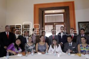 DIPUTADOS SE REÚNEN CON DELEGADOS FEDERALES