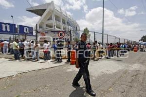 LARGAS FILAS PARA EL PARTIDO DE PUEBLA VS AMERICA
