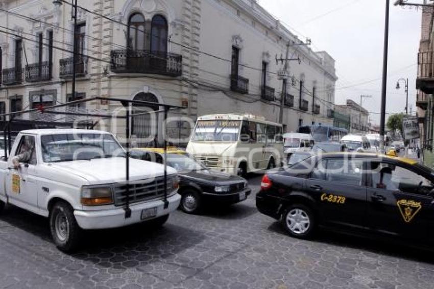 CAOS VIAL POR MANIFESTACIONES