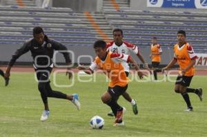 ENTRENAMIENTO LOBOS BUAP