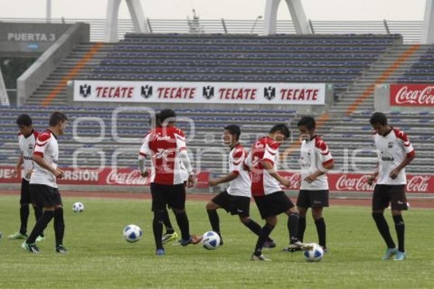 ENTRENAMIENTO LOBOS BUAP