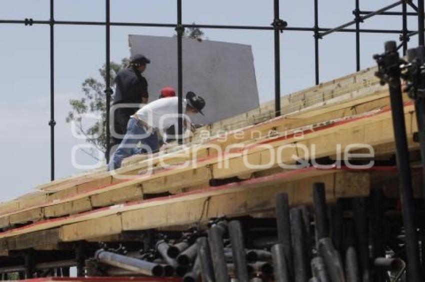 INICIA INSTALACIÓN TEMPLETE DESFILE 5 DE MAYO