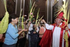 MISA DOMINICAL . CATEDRAL
