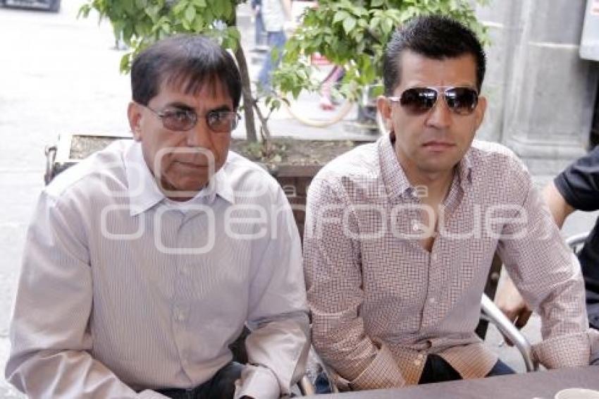 FAMILIARES LEOPOLDO CAMACHO