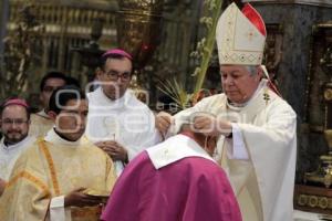 CELEBRACIÓN MISA CRISMAL. CATEDRAL DE PUEBLA