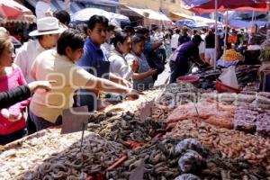 PESCADERÍAS. MERCADO 5 DE MAYO