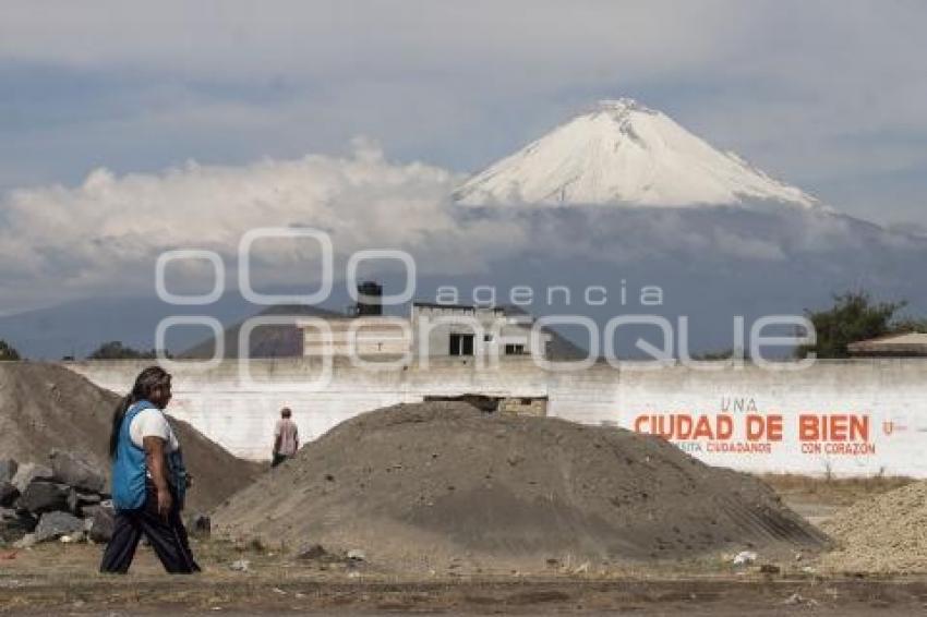 VOLCÁN POPOCATÉPETL DE BLANCO