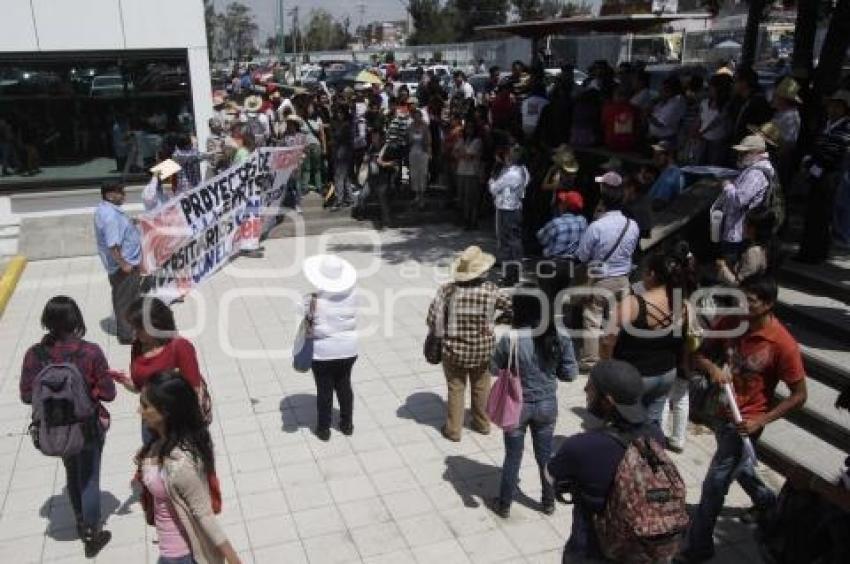 MANIFESTACIÓN ESTUDIANTES DE LA BUAP