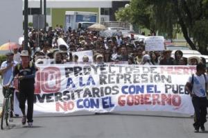 MANIFESTACIÓN ESTUDIANTES DE LA BUAP