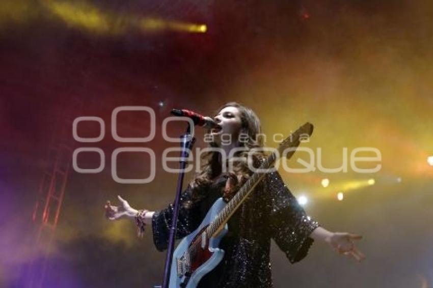 PATY CANTÚ. FERIA
