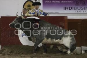 TORO MI CIELO. PRIMER CORRIDA FERIA