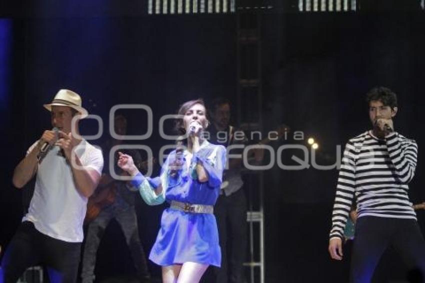 CONCIERTO . SASHA, BENNY Y ERICK