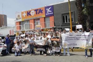 MANIFESTACIÓN . ANIMALES