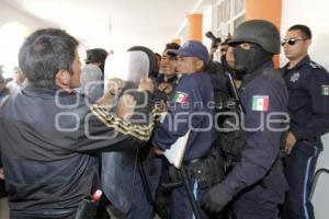 ELECCIONES . TRIFULCA EN COCOYOTLA