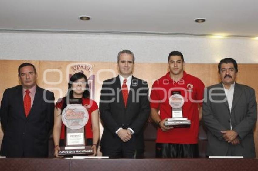 ENTREGA DE TROFEOS CAMPEONATO DE BASQUETBOL UPAEP