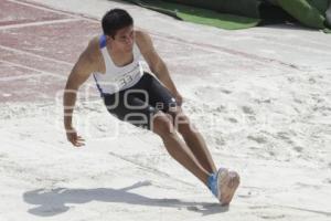 UNIVERSIADA NACIONAL . SALTO DE LONGITUD