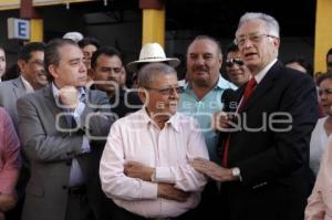 MANUEL BARTTLET INAUGURA CASA DE GESTIÓN