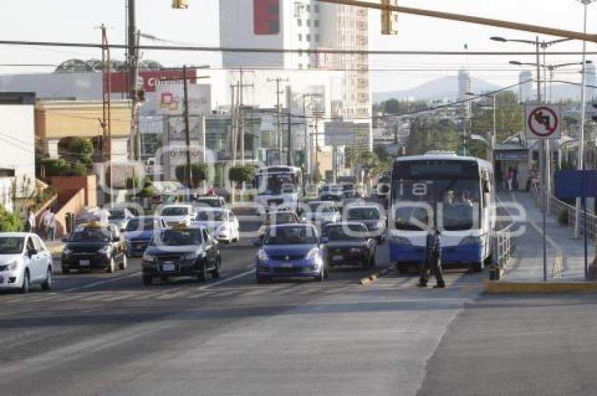 CRUCE DE 31 PONIENTE Y BULEVAR ATLIXCO