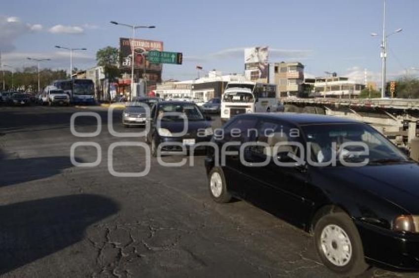 CRUCE DE 31 PONIENTE Y BULEVAR ATLIXCO