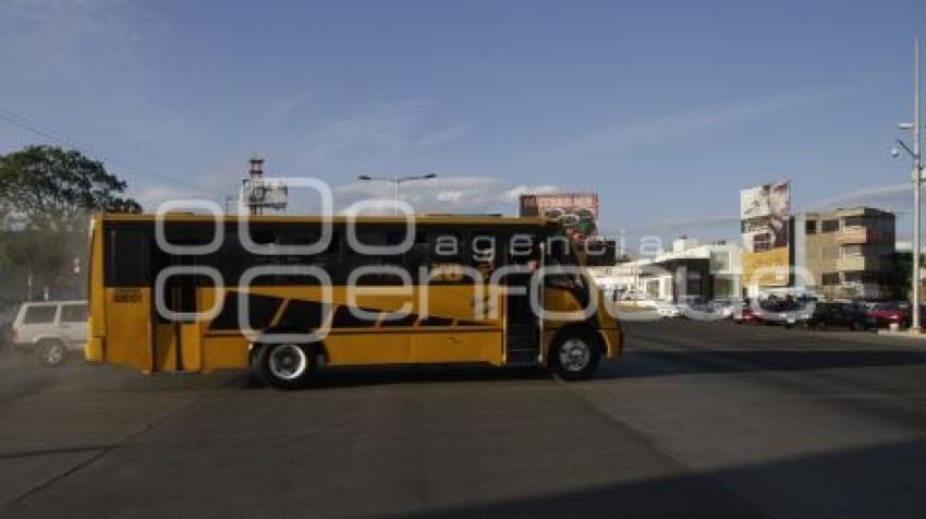 CRUCE DE 31 PONIENTE Y BULEVAR ATLIXCO
