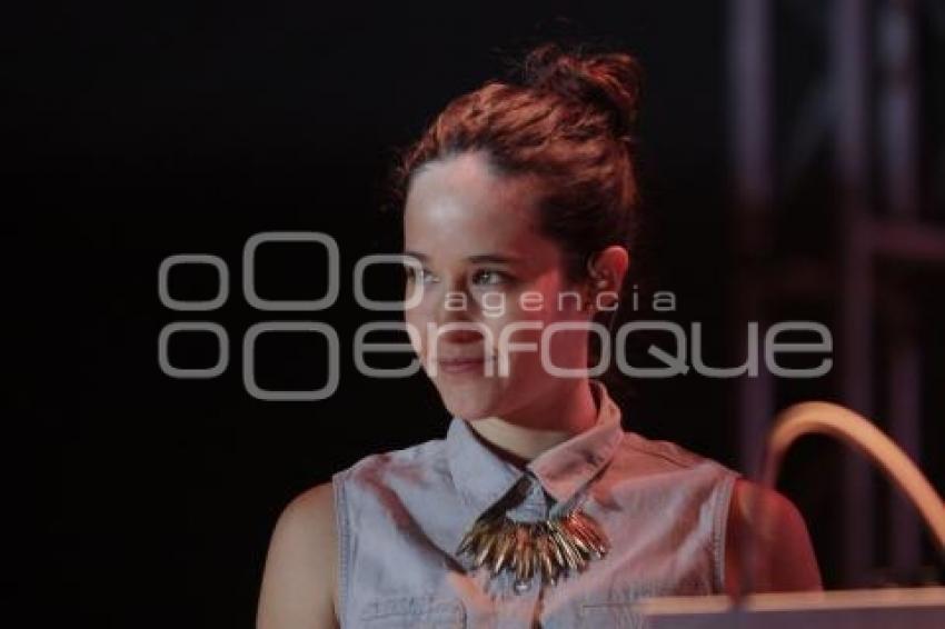 FORO ARTÍSTICO . XIMENA SARIÑANA