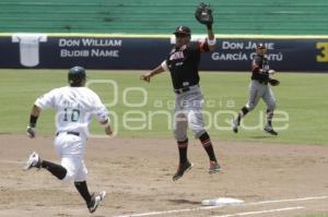BEISBOL . PERICOS VS VAQUEROS