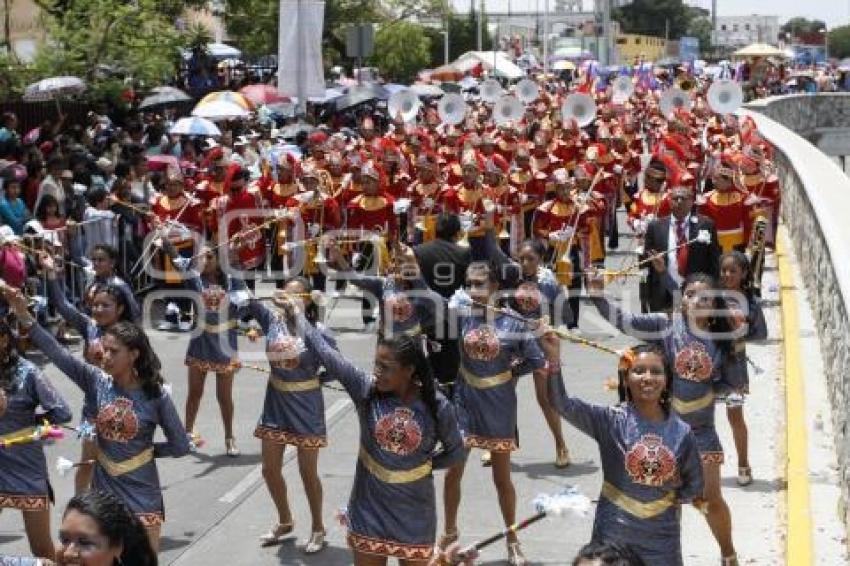 DESFILE 5 DE MAYO