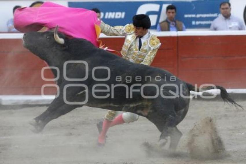 MATADOR SERGIO FLORES . FERIA DE PUEBLA