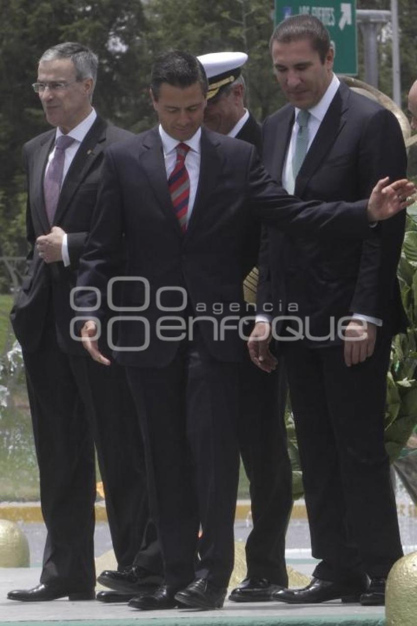 DESFILE 5 DE MAYO