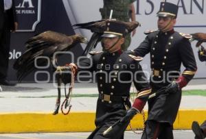 DESFILE 5 DE MAYO