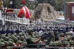 DESFILE 5 DE MAYO