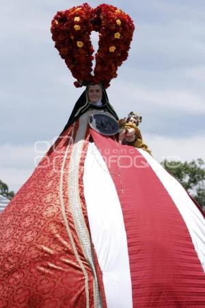 DESFILE 5 DE MAYO