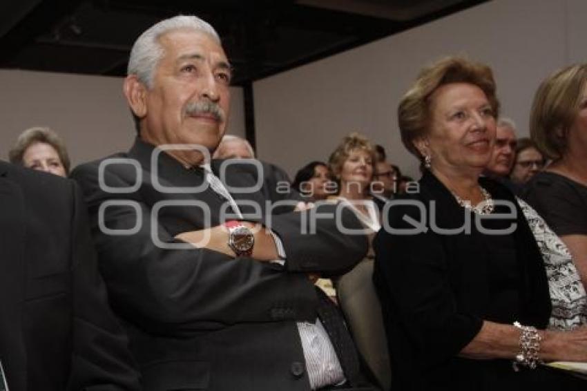 INAUGURACIÓN EXPOSICIÓN ABELARDO FAVELA
