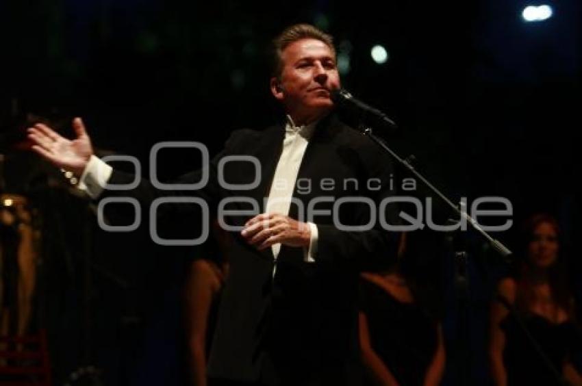 CONCIERTO RICARDO MONTANER