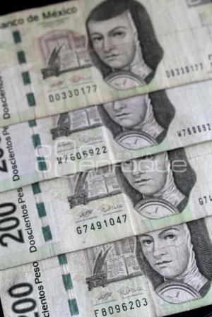 ECONOMÍA . DINERO