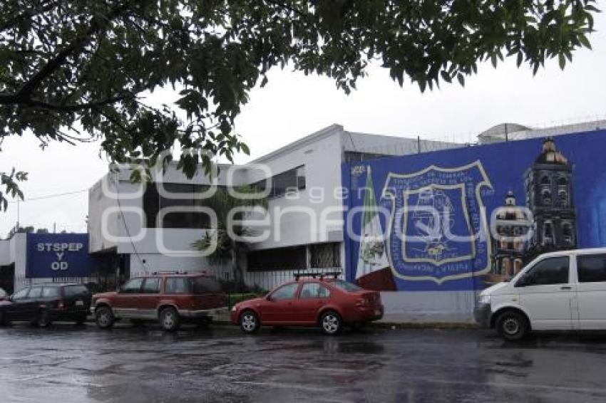 MURALES . SINDICATO DE BURÓCRATAS