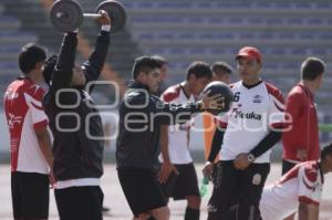 ENTRENAMIENTO LOBOS BUAP