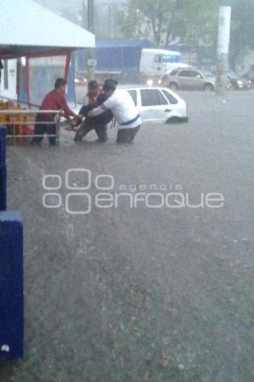 INUNDACIÓN POR LLUVIAS