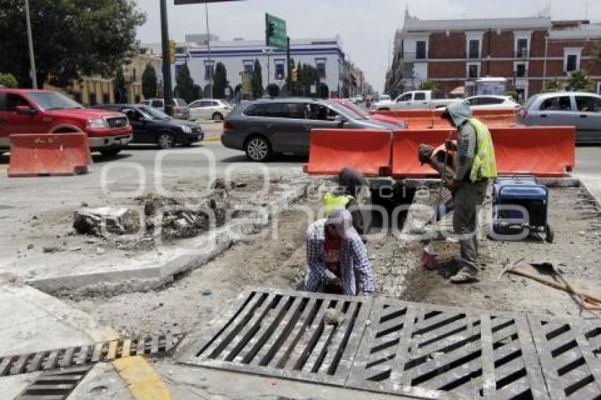 OBRA EN BULEVAR 5 DE MAYO