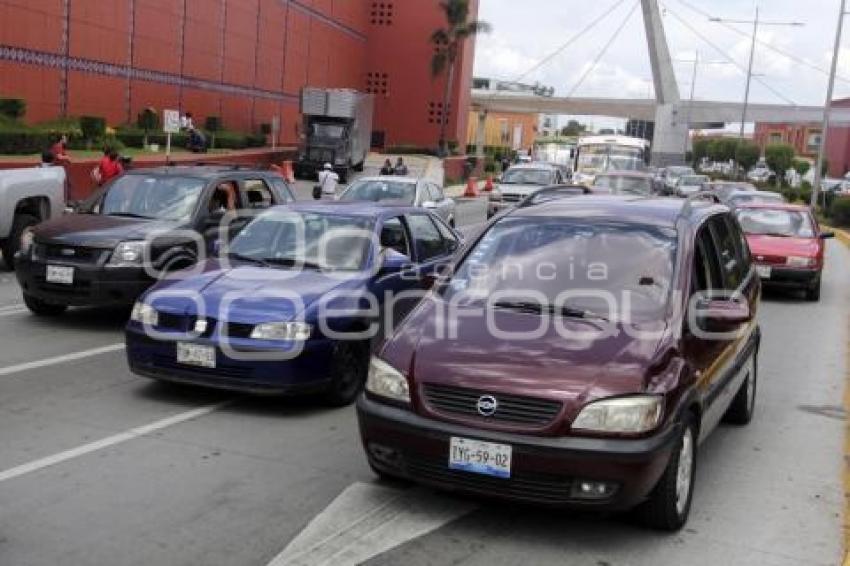 TRÁFICO EN BULEVAR 5 DE MAYO