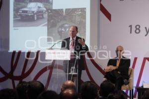 PRO MÉXICO GLOBAL . PANEL AUTOMOTRIZ